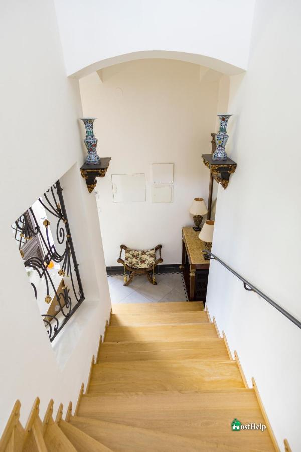 Unique Location With Hot-Tub, Terrace And Garden Villa Prága Kültér fotó